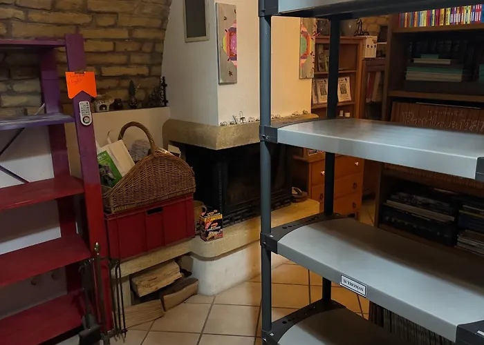 Brant Academy Petite France ホステル