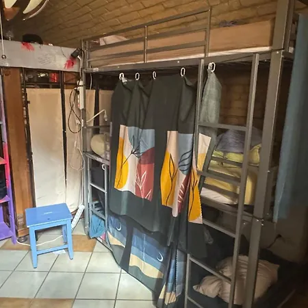 Brant Academy Petite France Hostel